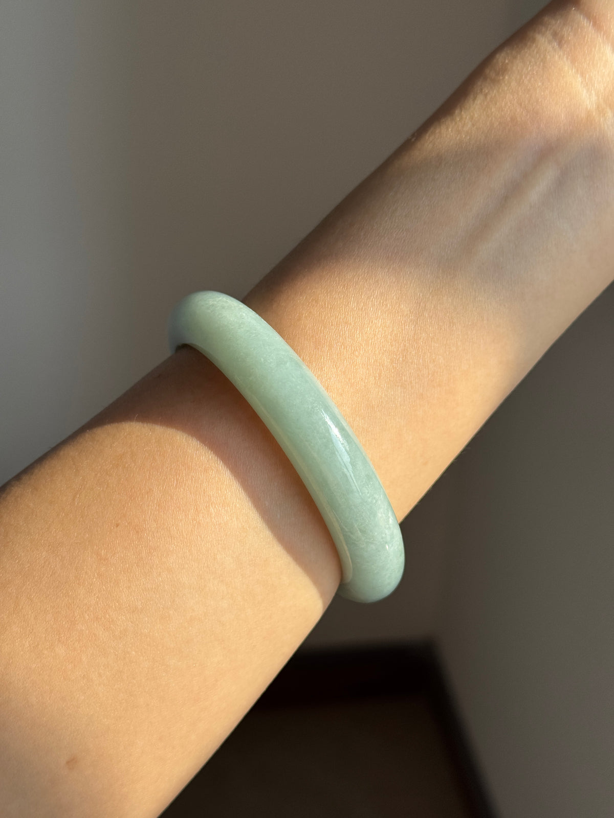 #0453 Icy Bluish Green Jade Bangle Size 55.7