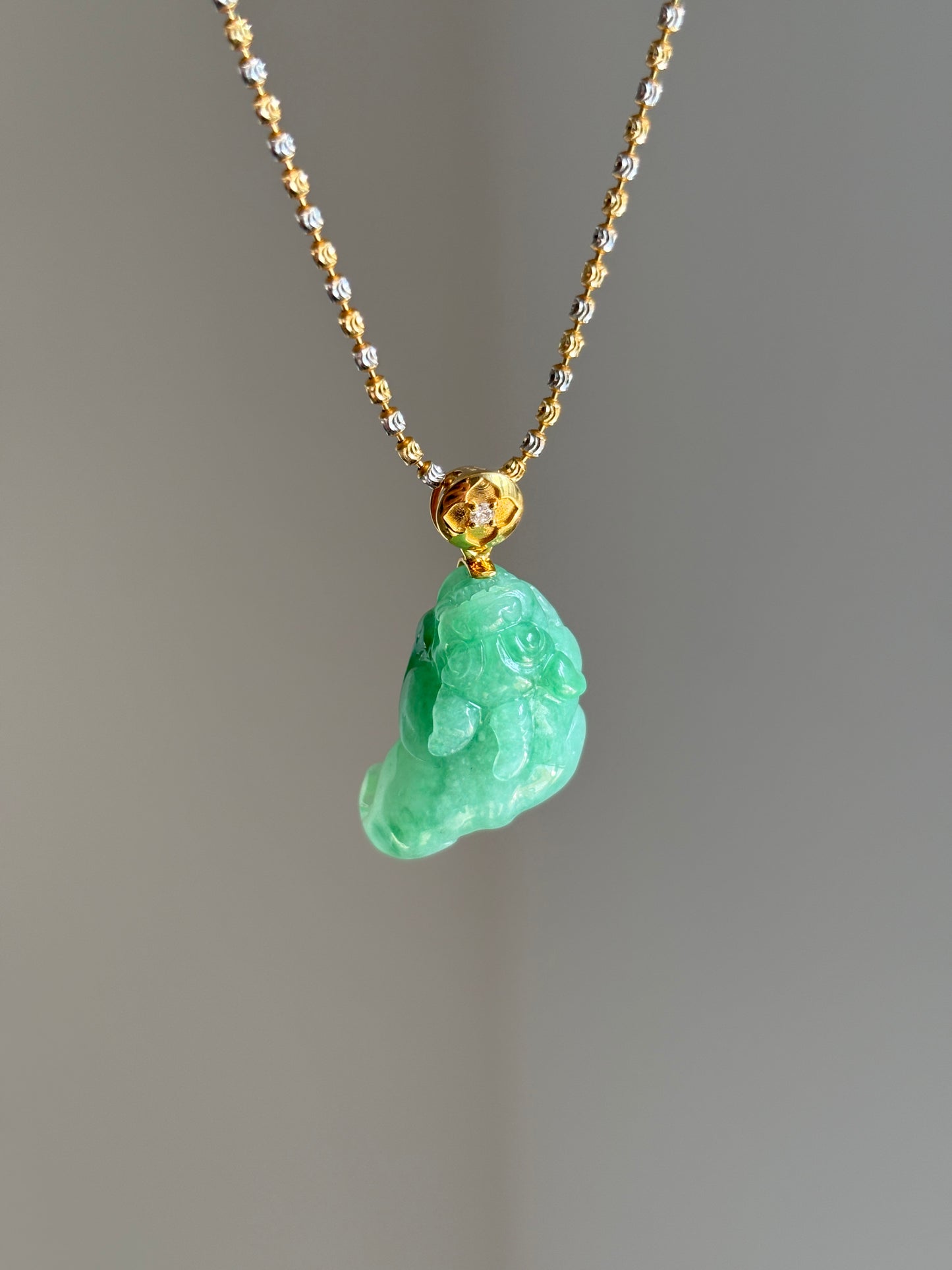 #P0526 "Pixiu" Icy Sun Green Jadeite Jade 18K Yellow Gold Pendant