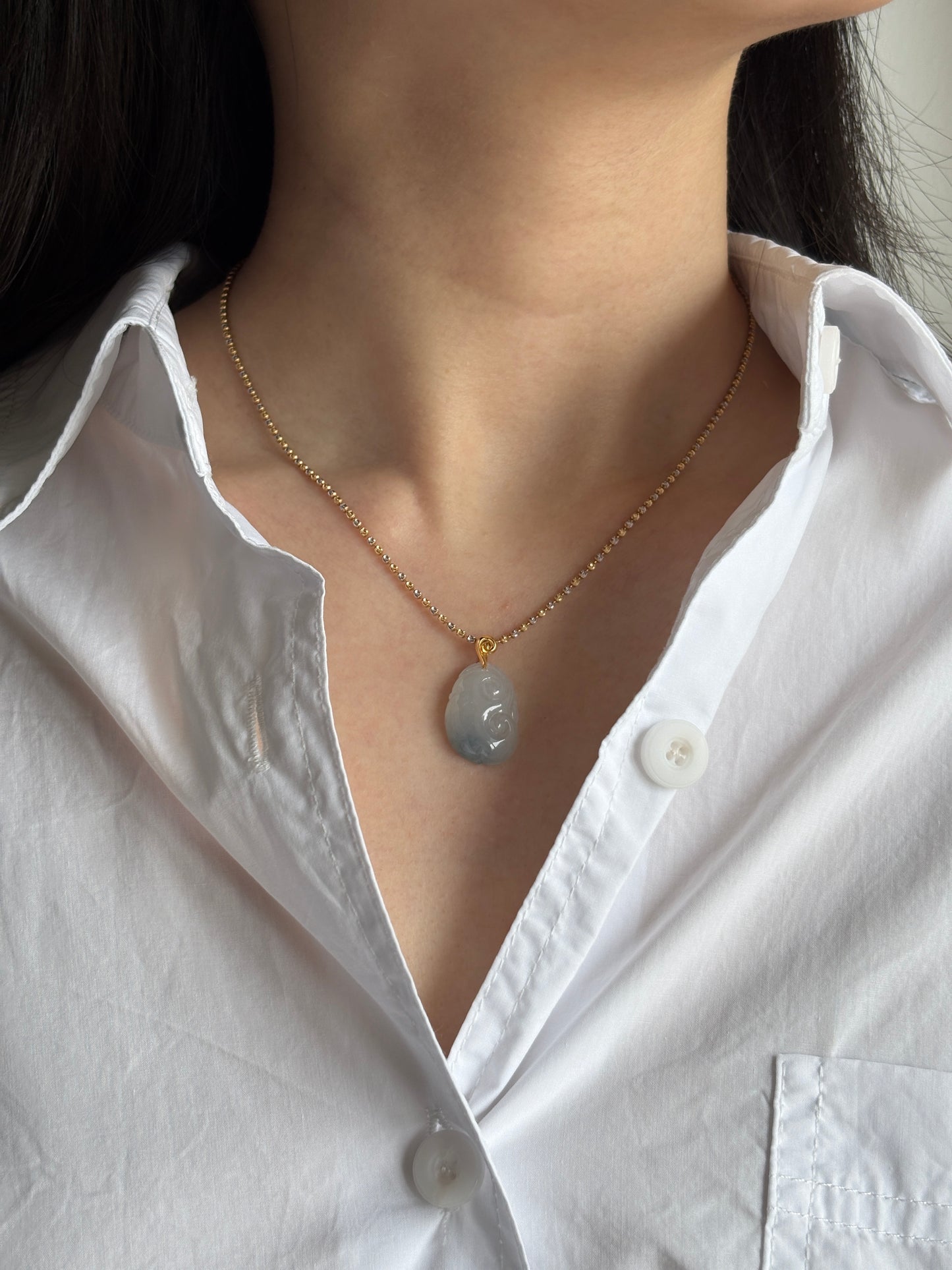 #P0540 "Ruyi / As Your Wish" Icy Blue Lavender Jadeite Jade 18K Yellow Gold Pendant