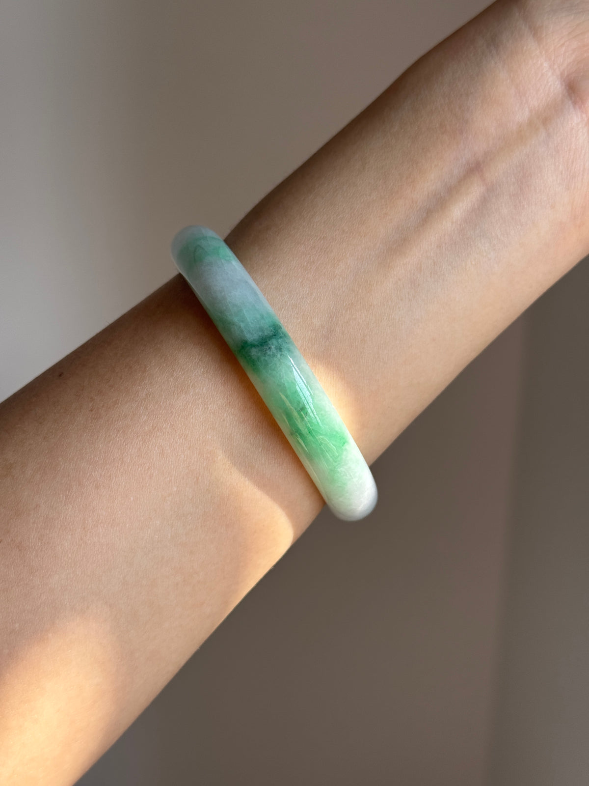 #0438 Icy Vivid Sun Green Jade Bangle Size 53.2