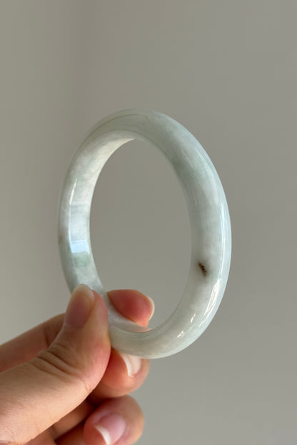 #0449 White Light Green Jade Bangle Size 53.7
