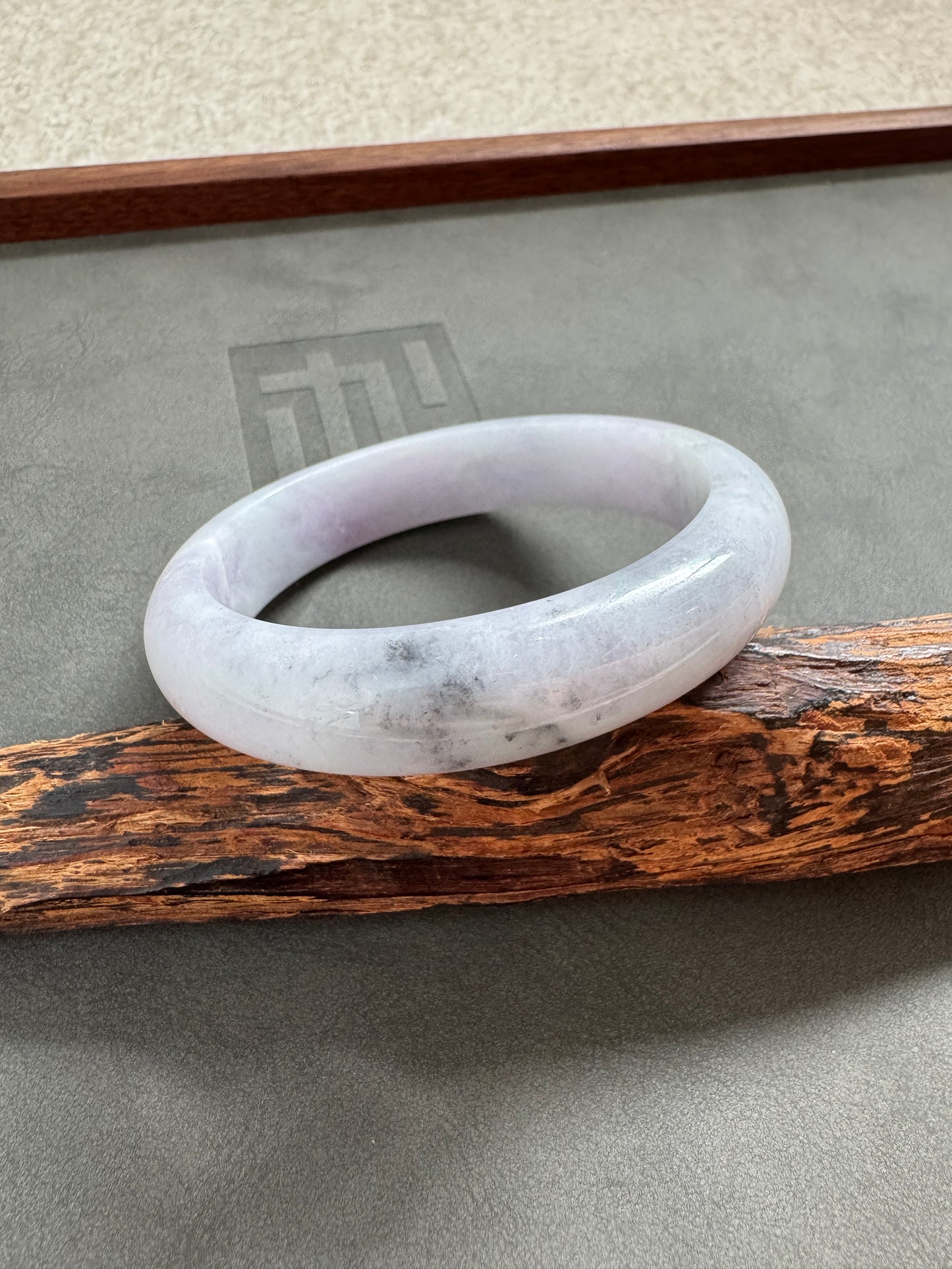 #0313 Lavender Ink Jade Bangle Size 57.3