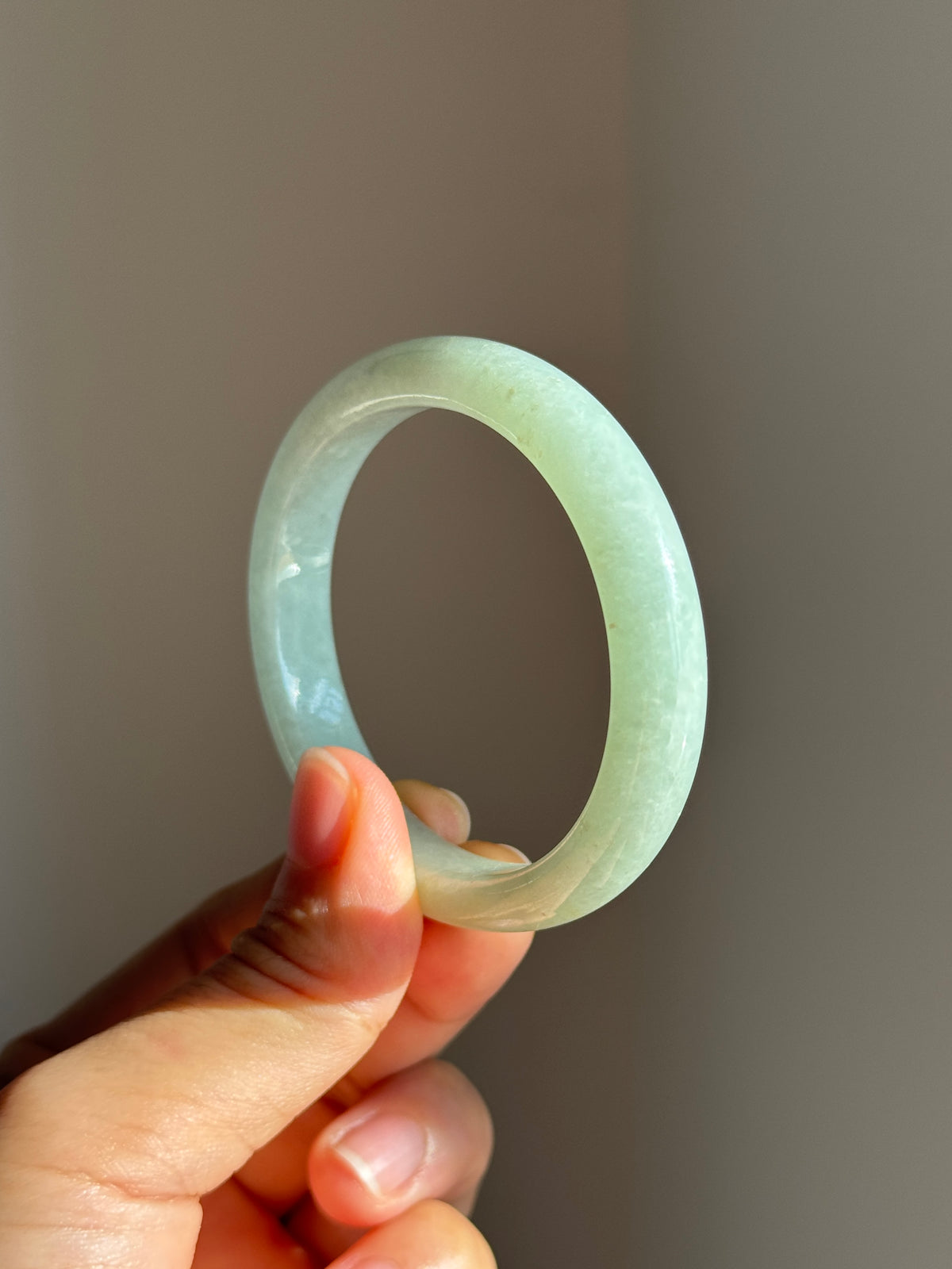 #0426 Lotus Green Oval Jade Bangle Size 51