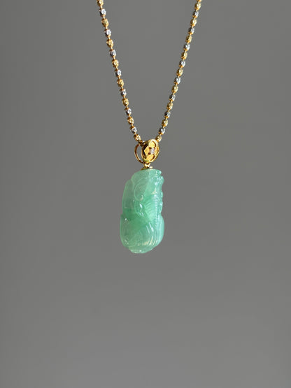 #P0546 "Pixiu" Icy Vivid Green Jadeite Jade 18K Yellow Gold Pendant