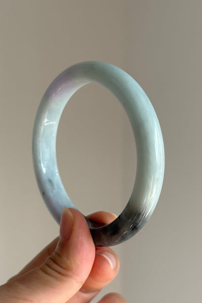 #0446 Light Green Lavender Ink Jade Bangle Size 60