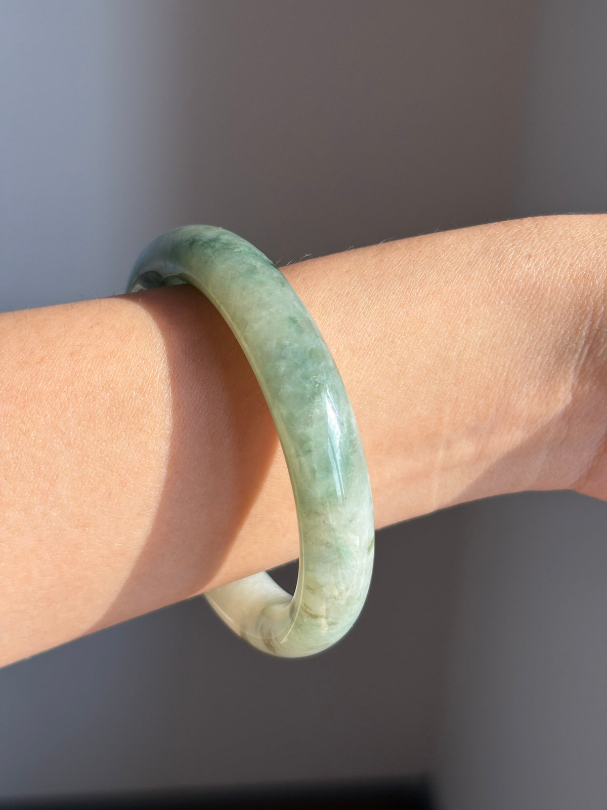 #0423 Icy Bluish Green Round Jade Bangle Size 54.1 (fits up to 55mm)