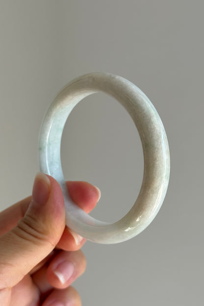 #0449 White Light Green Jade Bangle Size 53.7