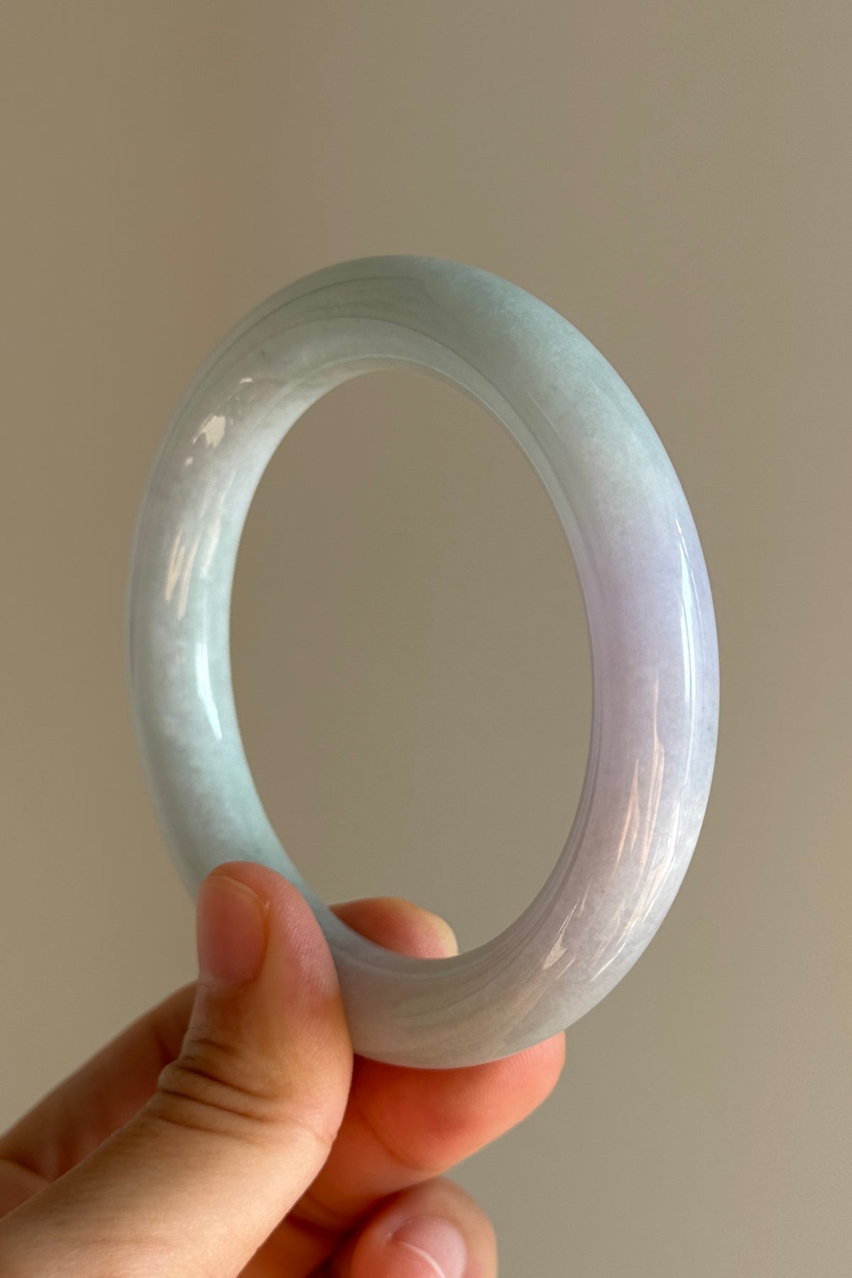 #0458 Icy Light Green Lavender Round Jade Bangle Size 60 (fits up to 61mm)