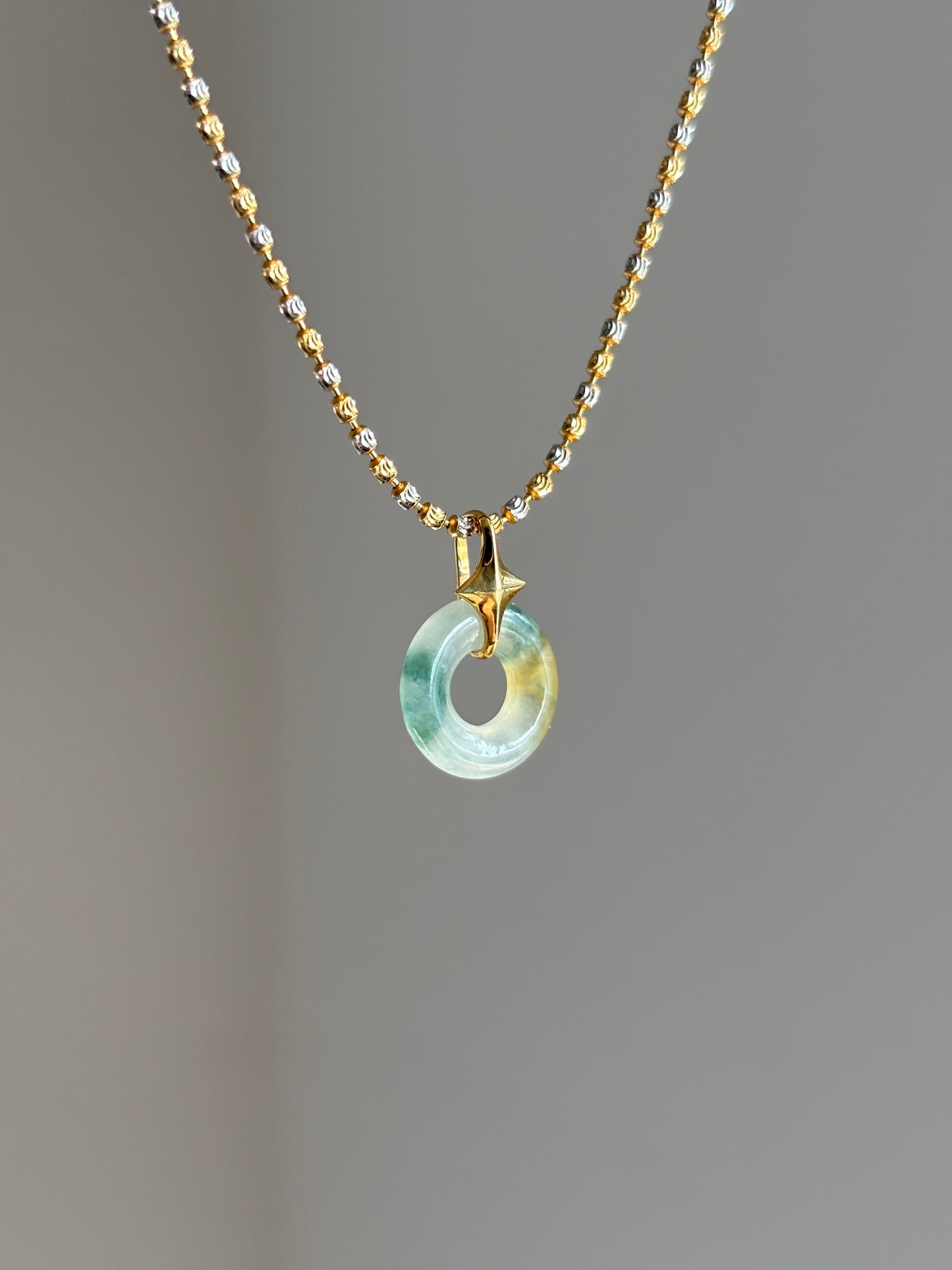 #P0525 "Bi" Highly Icy Golden Yellow Green Petite Jadeite Jade Donut 18K Yellow Gold Pendant