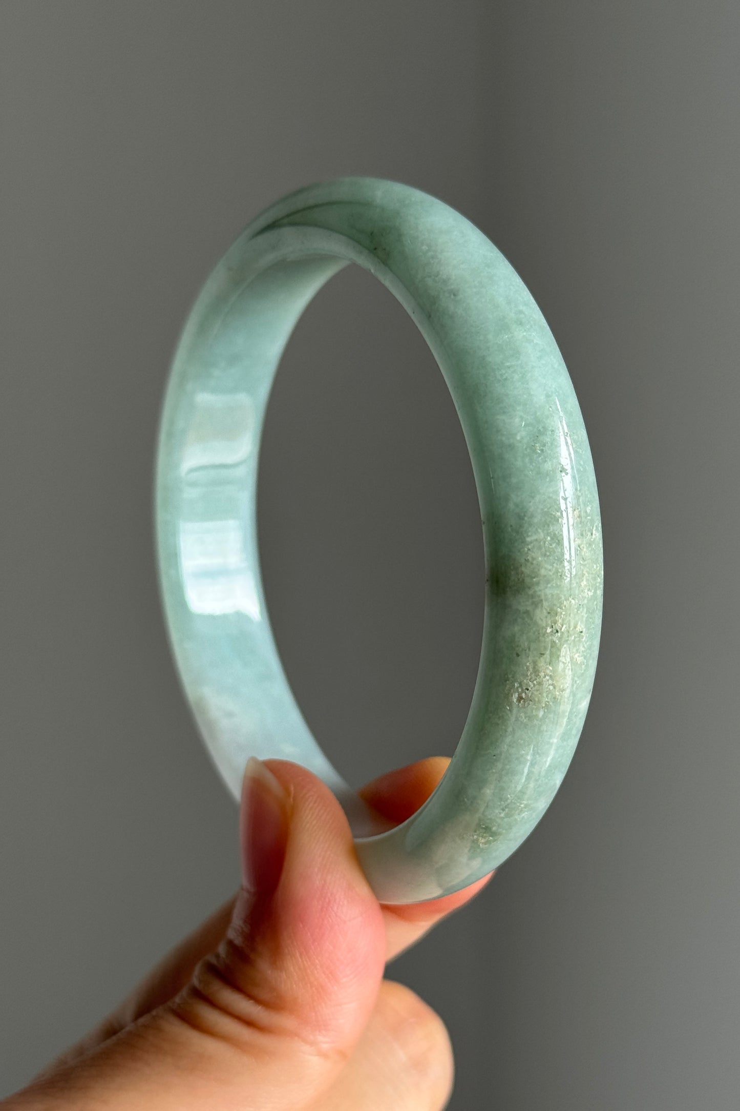 #0396 Icy Lotus Green Blue Golden Flecks Jade Bangle Size 59