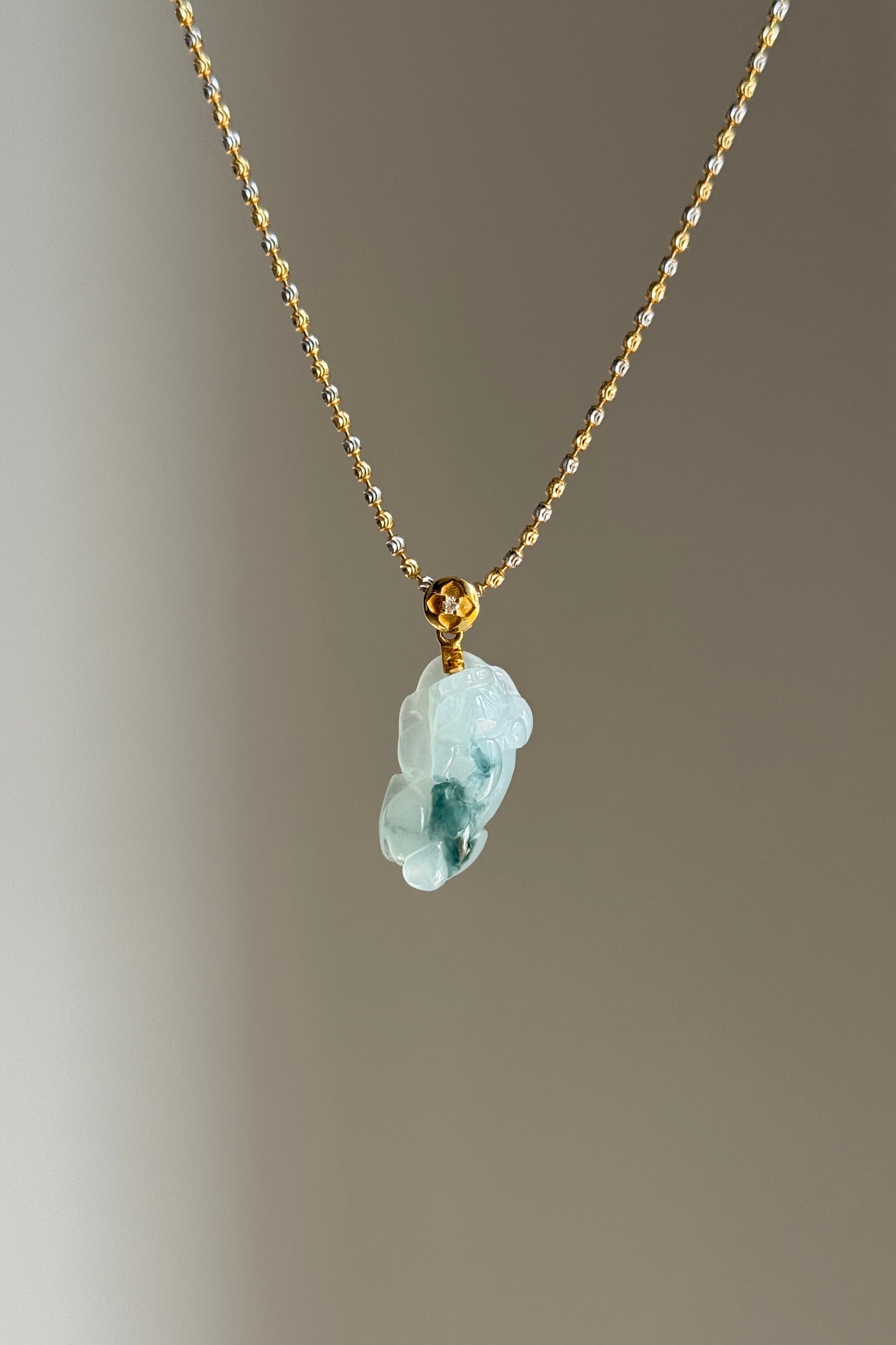 #P0547 "Pixiu" Icy Blue Flower Jadeite Jade 18K Yellow Gold Pendant