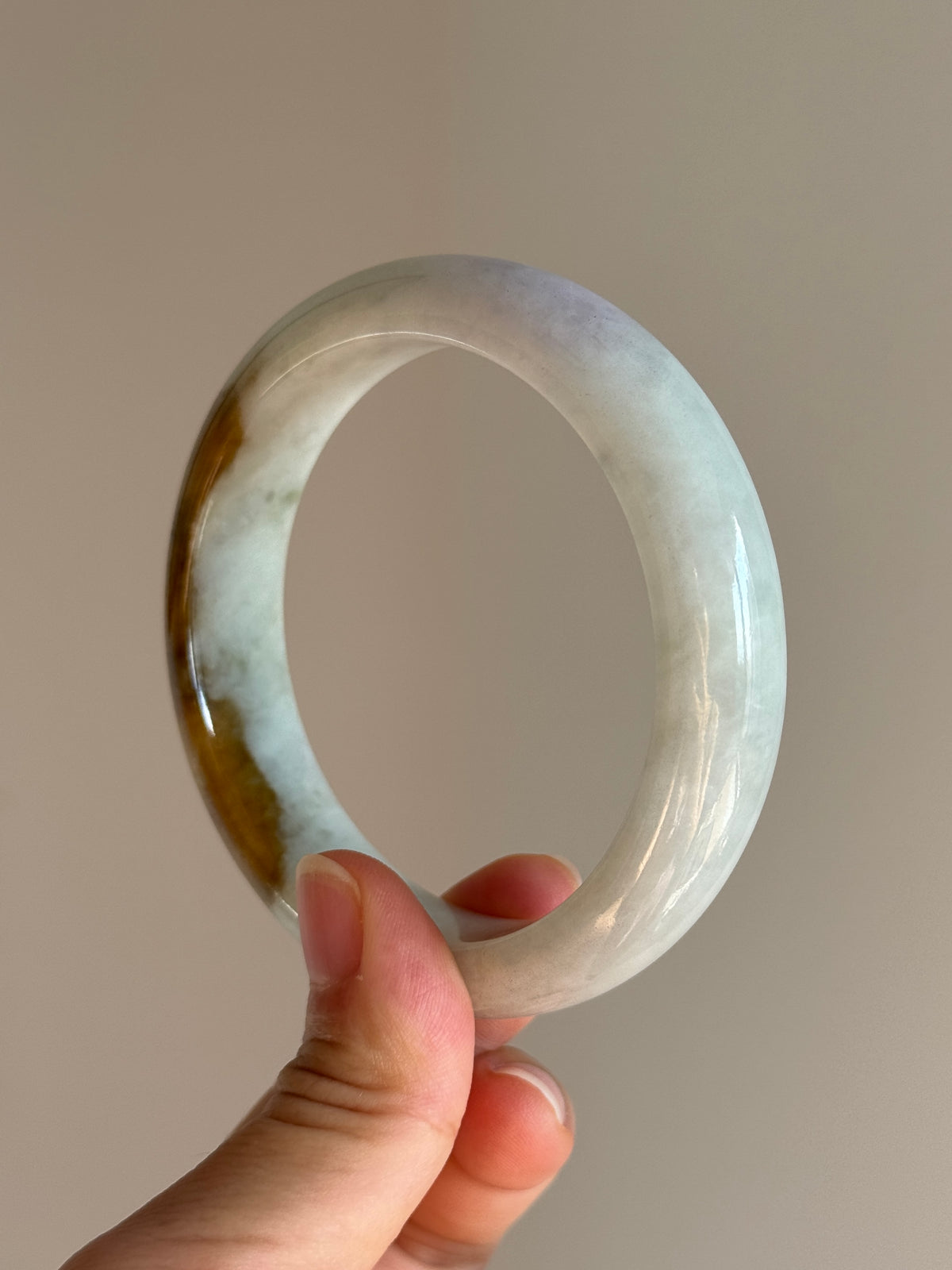 #0432 Yellow Light Green Lavender Jade Bangle Size 60.2