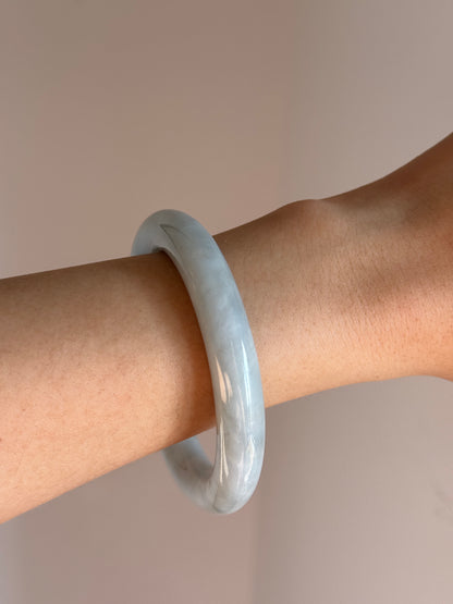 #0433 Light Blue Lavender Round Jade Bangle Size 54.3 (fits up to 55.5)