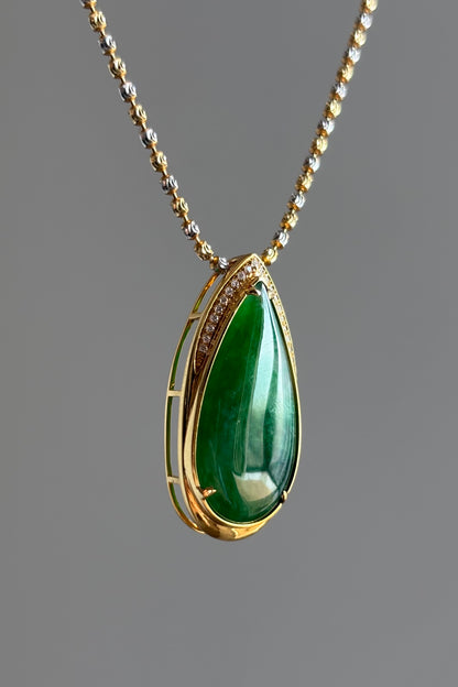 #P0469 "Water Drop" Icy Imperial Green Jadeite Jade 18K Yellow Gold Pendant