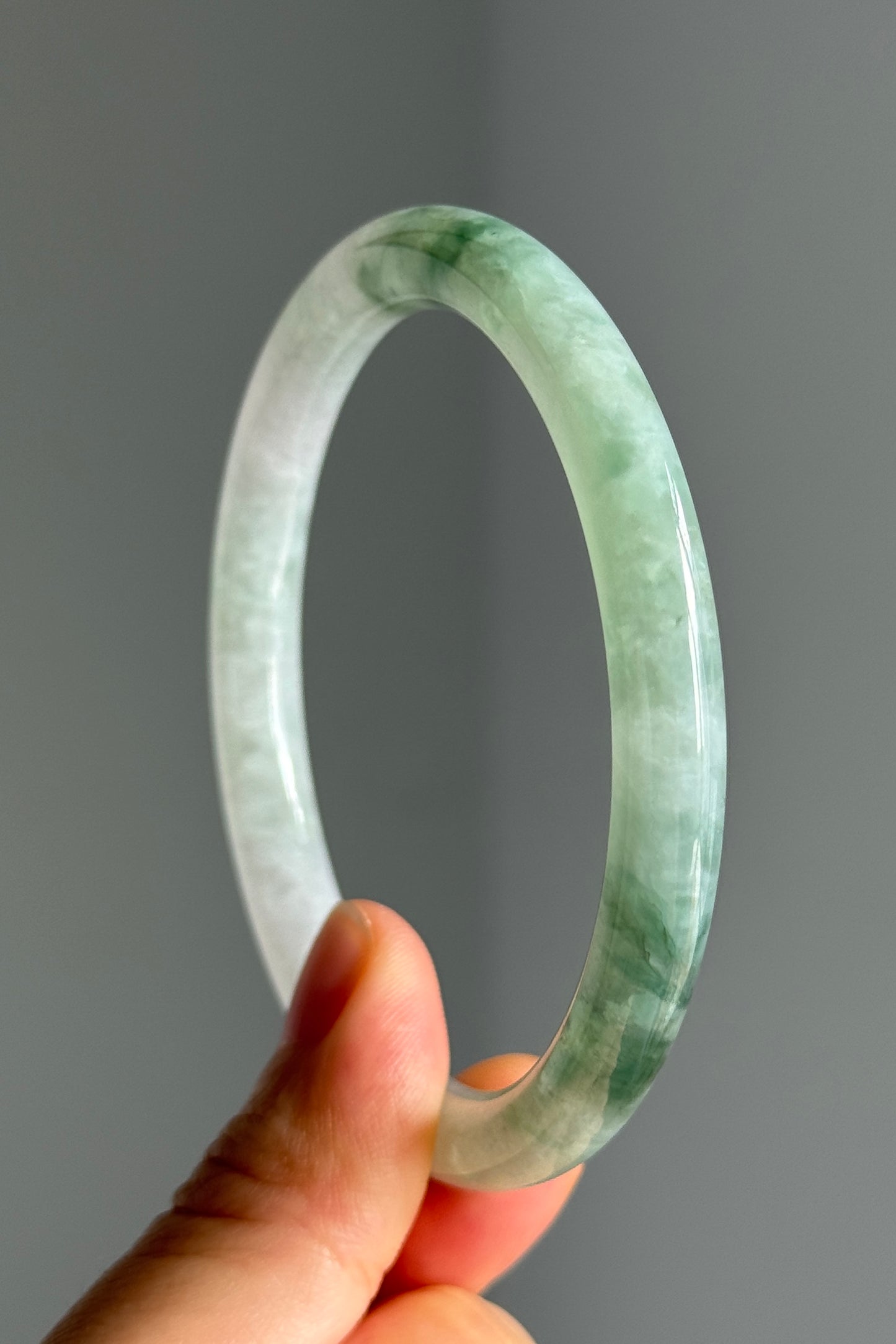 #0376 Icy Green Flower White Slim Jade Bangle Size 59.5 (fits up to 61.5)