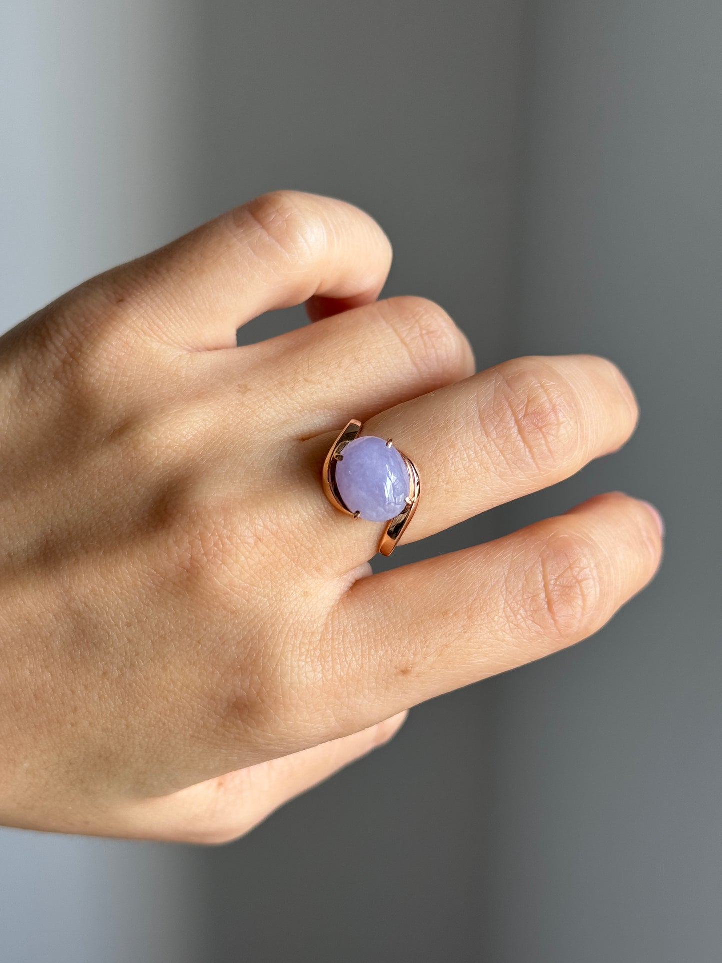 #R0621 Icy Lavender Jadeite Jade Cabochon 18K Rose Gold Ring Size 6.5