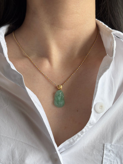 #P0546 "Pixiu" Icy Vivid Green Jadeite Jade 18K Yellow Gold Pendant