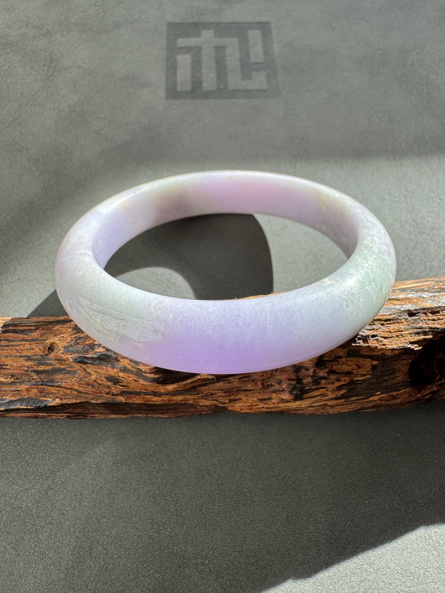 #0325 Vivid Spring Lavender Green with White Spot Jade Bangle Size 56.3