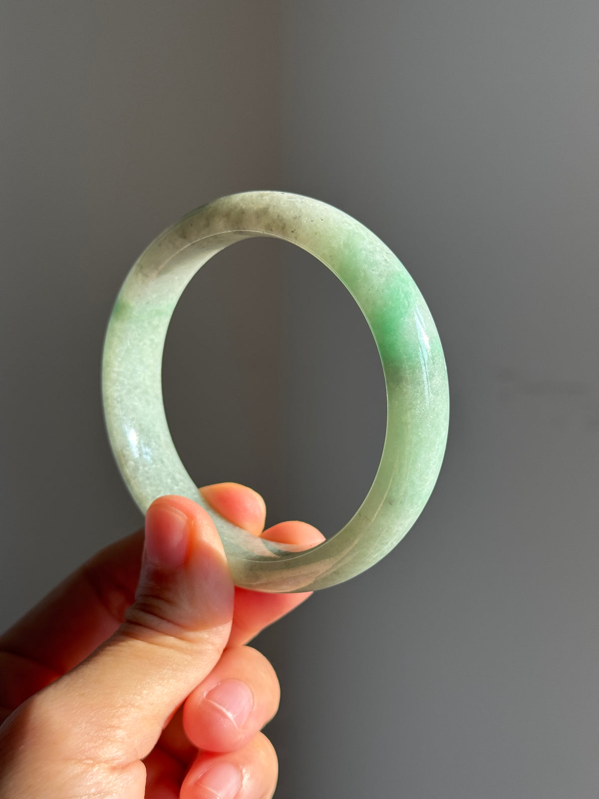 #0459 Icy Vivid Sun Green Ink Jade Bangle Size 57.3