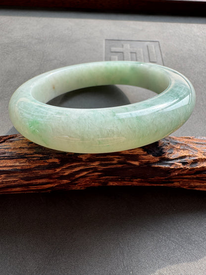 #0362 Vivid Green Flower Jade Bangle Size 57.2
