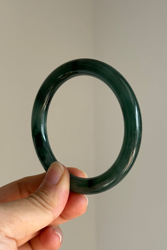 #0444 Icy Blue Water Round Jade Bangle Size 54 (fits up to 55)