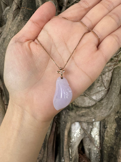 #0444 "Lucky Melon" Pinkish Lavender Jadeite Jade 18K Yellow Gold Pendant