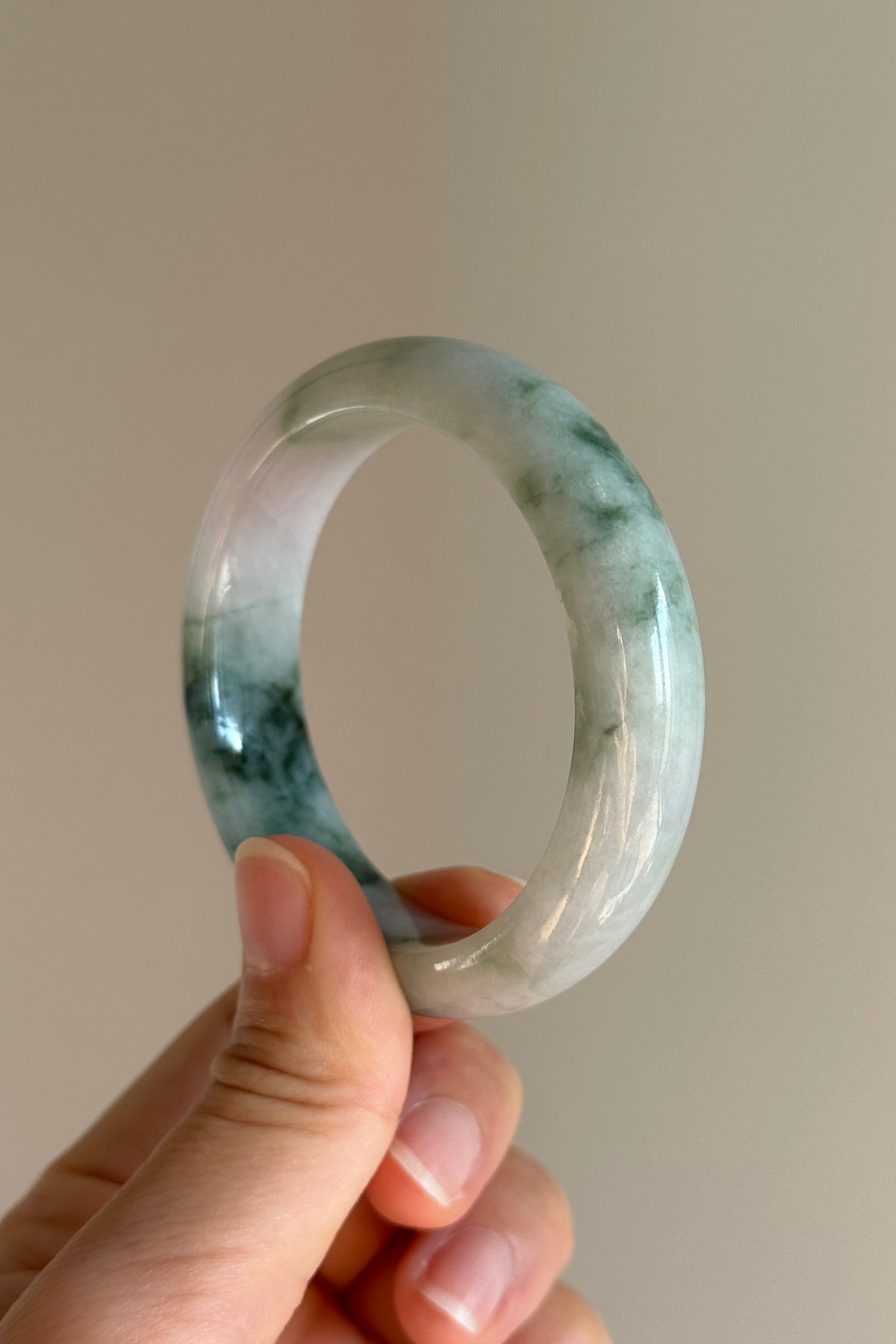 #0434 Icy Green Flower Lavender Jade Bangle Size 50.7