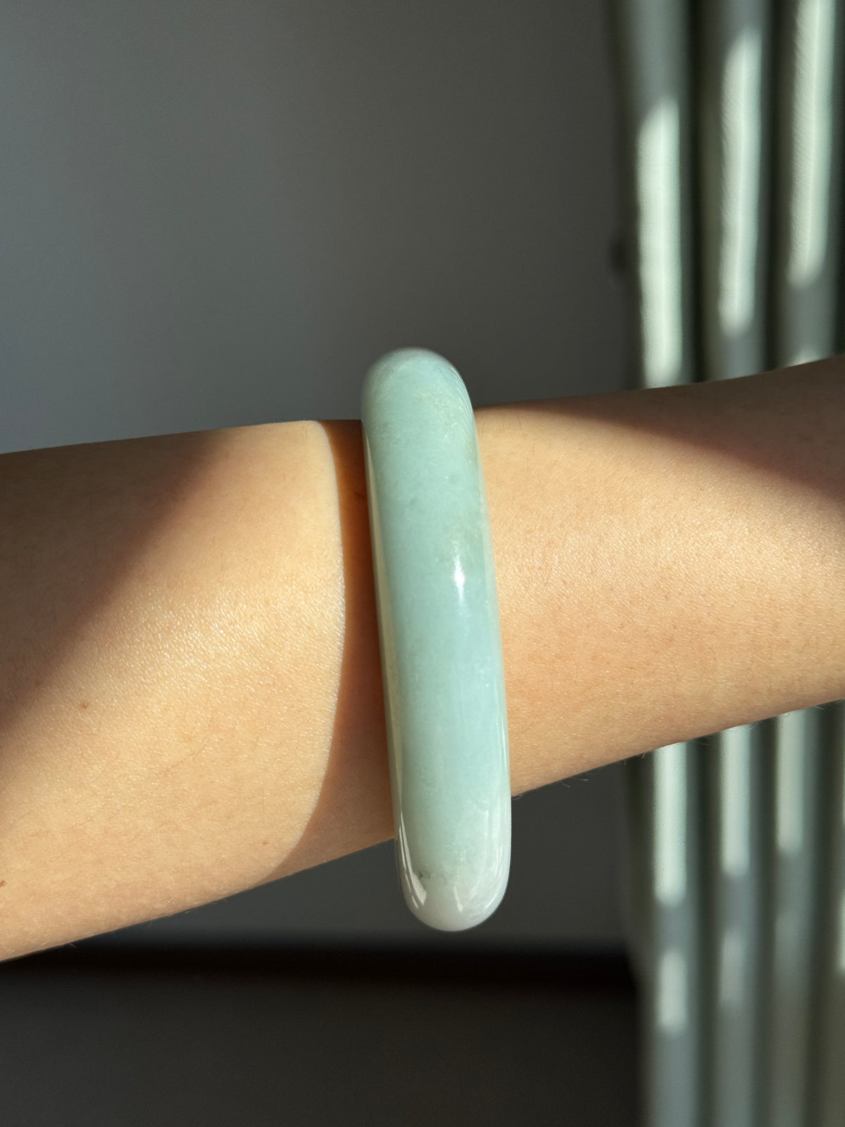 #0450 Icy Lotus Green Jade Bangle Size 58.3