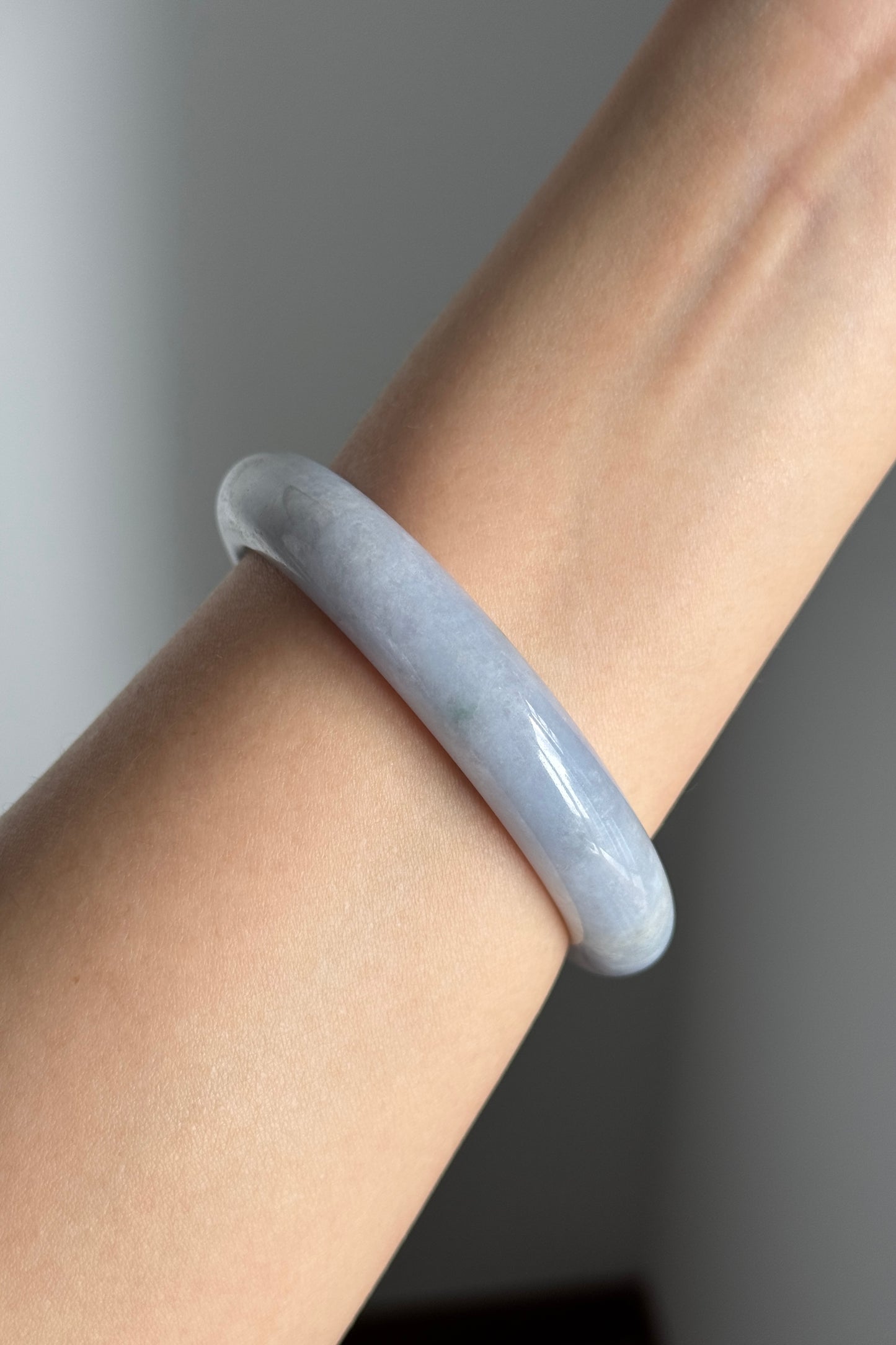 #0375 Lavender Jade Bangle Size 56.2