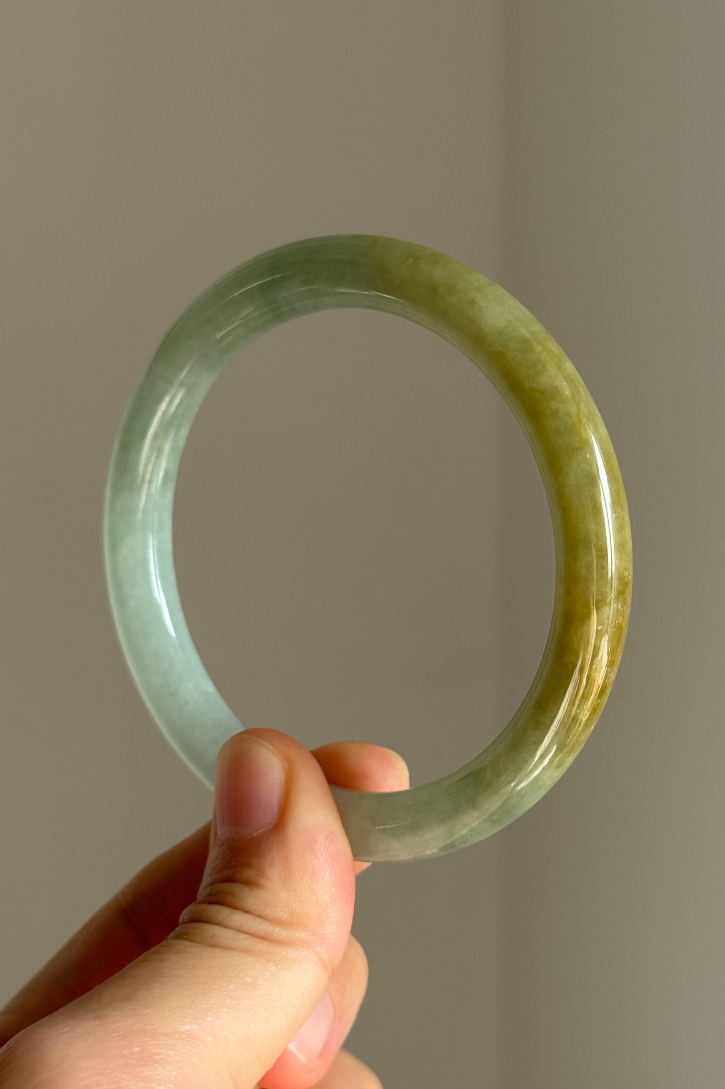 #0360 Icy Golden Yellow Lotus Green Jade Bangle Size 55.8 (fits up to 57.8)