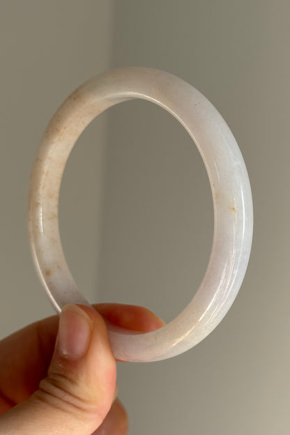 #0390 Icy White Light Lavender Golden Flecks Jade Bangle Size 60