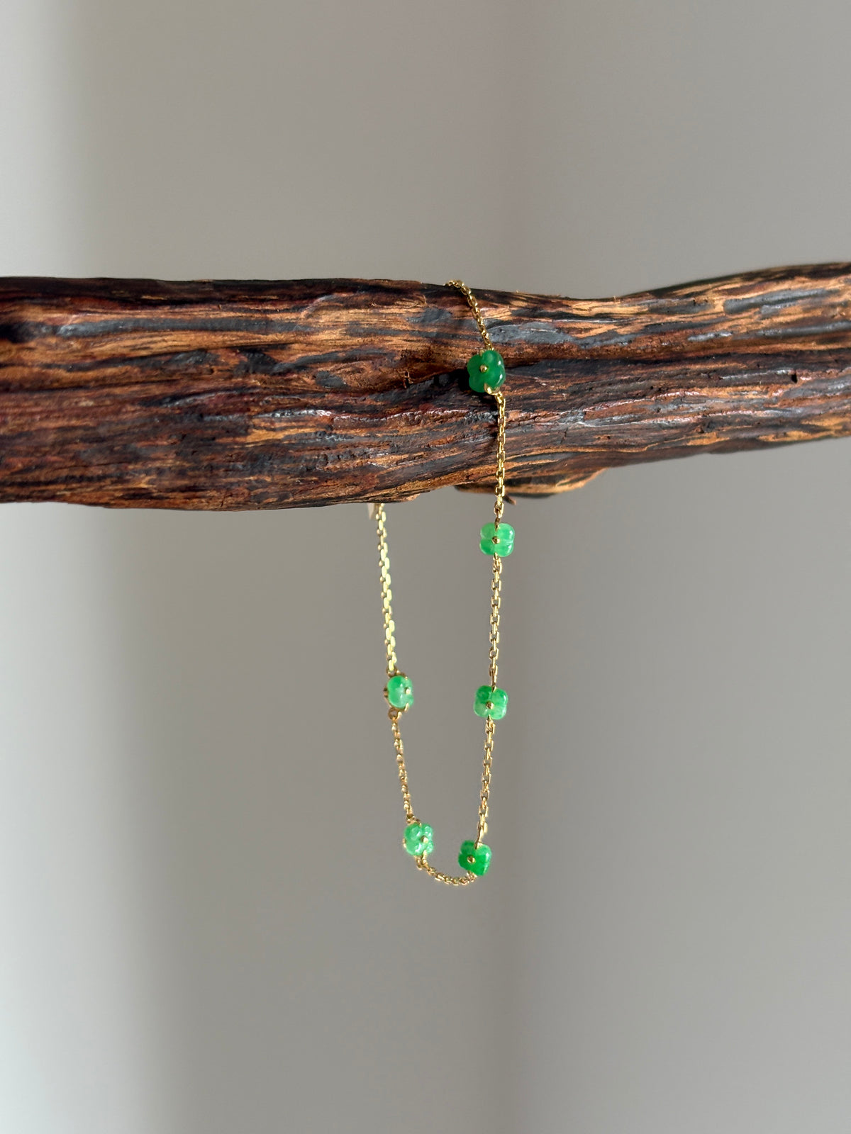 #B0803 18K Gold Icy Sun Green Jadeite Jade Osmanthus Bracelet