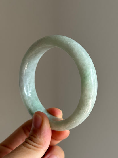 #0454 Light Green Jade Bangle Size 56.4