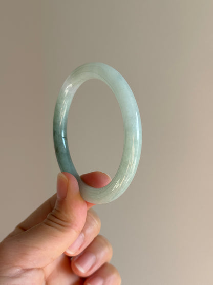 #0431 Icy Green Yellow Round Jade Bangle Size 52 (fits up to 53)