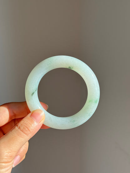 #0429 Icy Light Green Flower Round Jade Bangle Size 50.6 (fits up to 52)