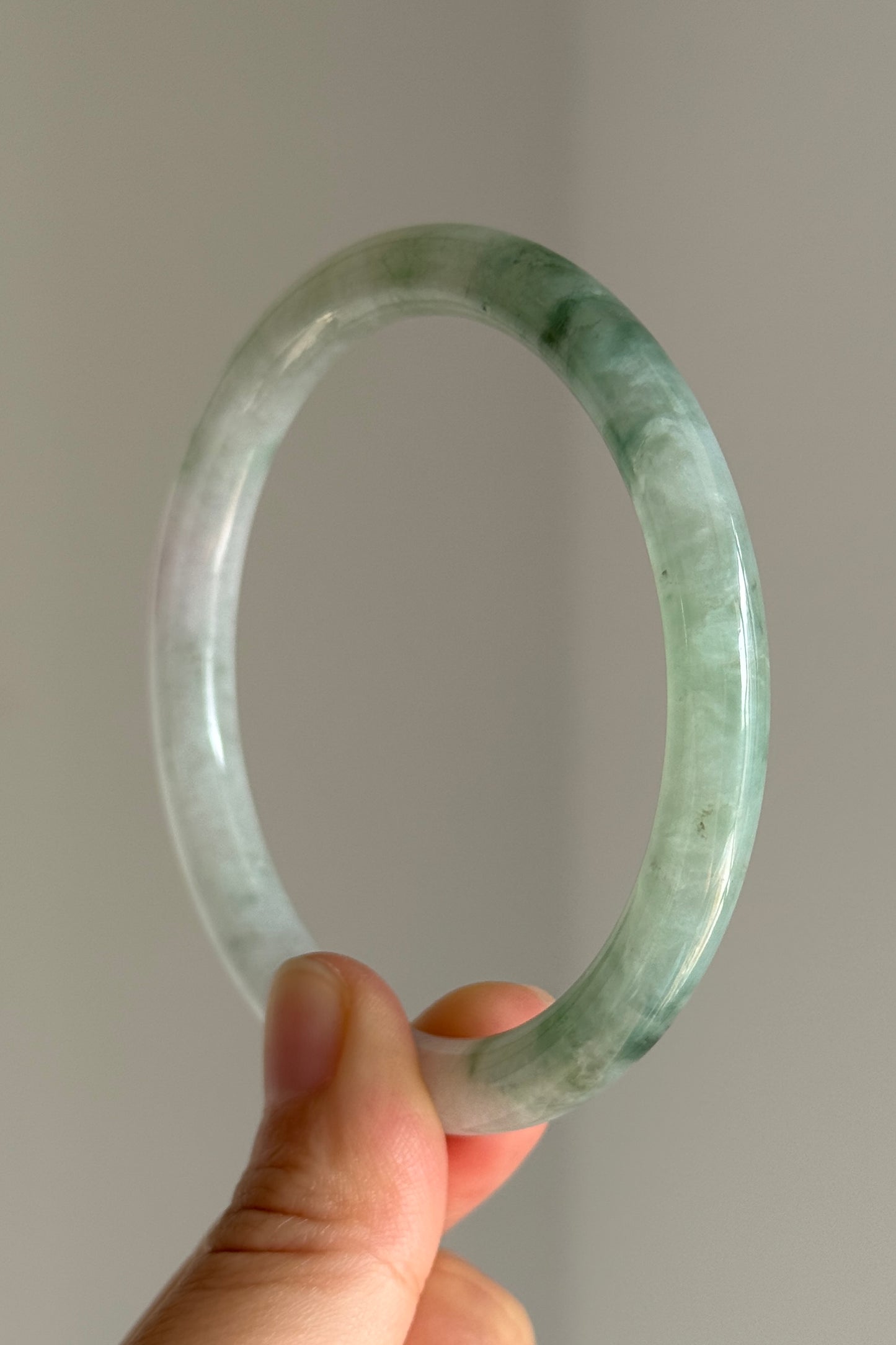 #0376 Icy Green Flower White Slim Jade Bangle Size 59.5 (fits up to 61.5)
