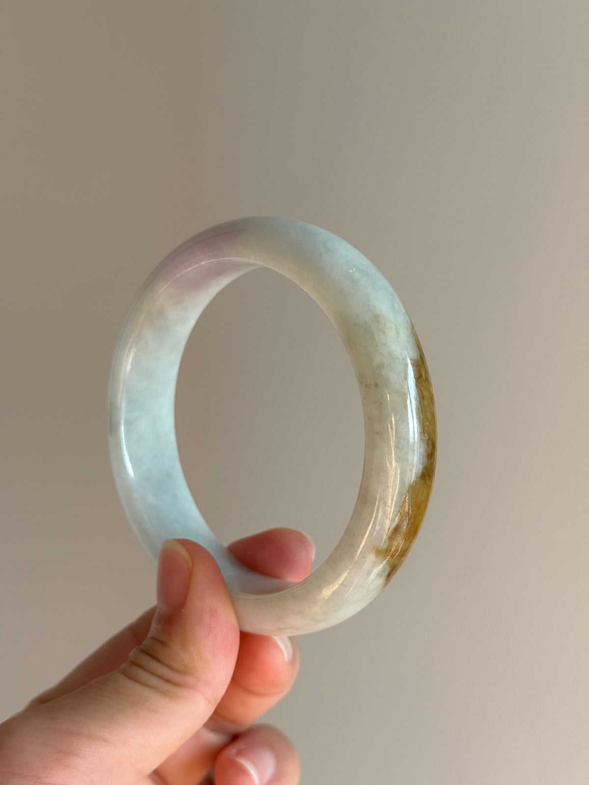#0432 Yellow Light Green Lavender Jade Bangle Size 60.2