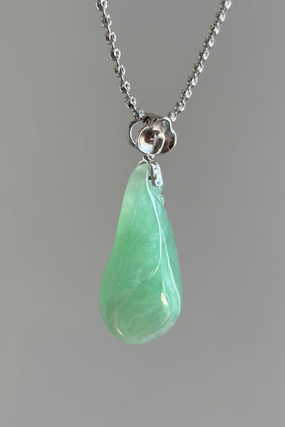 #P0442 "Magnolia" Icy Bright Sun Green Jadeite Jade 18K White Gold Pendant