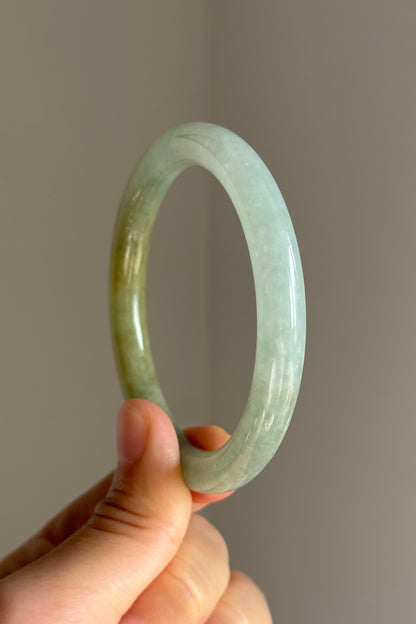 #0360 Icy Golden Yellow Lotus Green Jade Bangle Size 55.8 (fits up to 57.8)