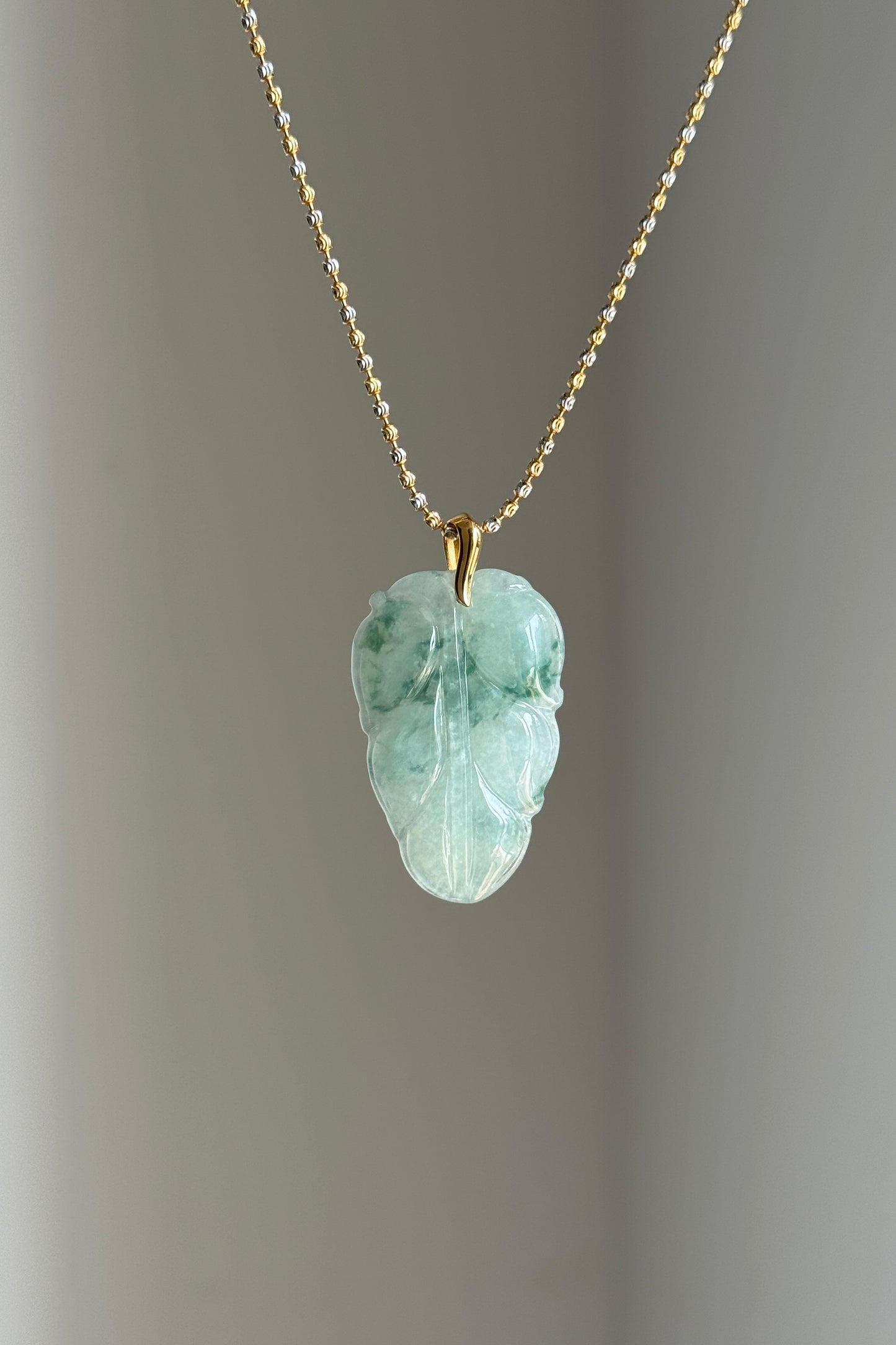 #P0545 "Leaf" Icy Green Flower Jadeite Jade 18K Yellow Gold Pendant