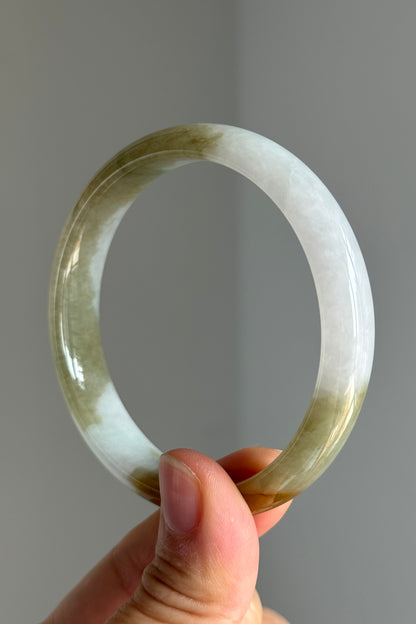 #0372 Icy Golden Yellow Green Ink Jade Bangle Size 57