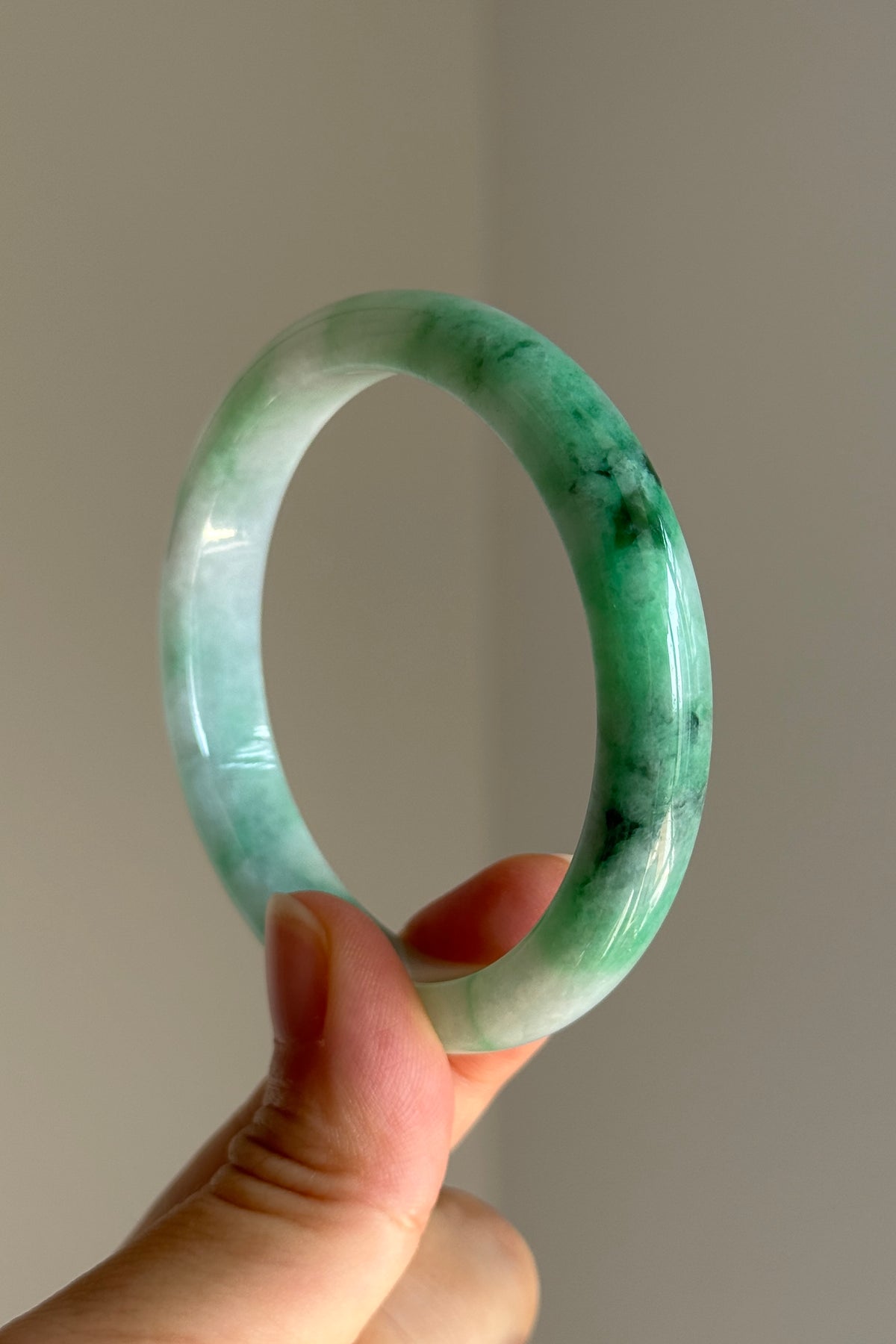 #0438 Icy Vivid Sun Green Jade Bangle Size 53.2