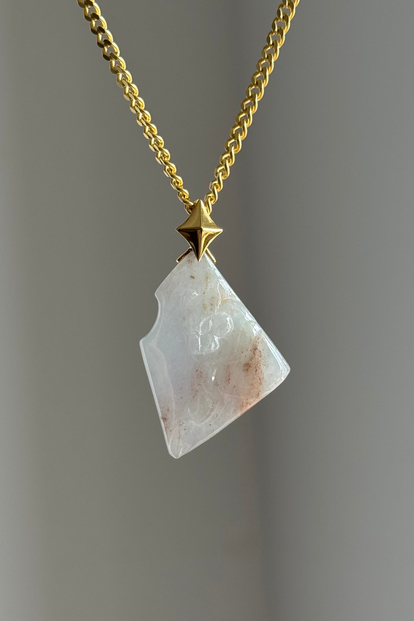 #P0555 "Pink Leopard" Icy Pink Lavender Red Green Jadeite Jade 18K Yellow Gold Pendant