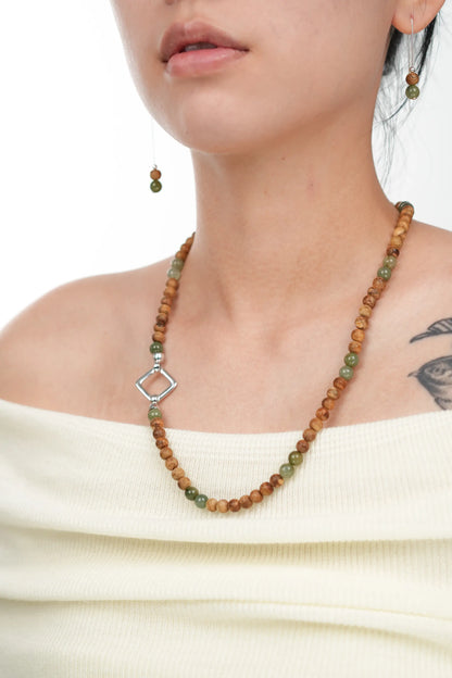 Agarwood & Oil Green Jadeite Jade Beads Necklace