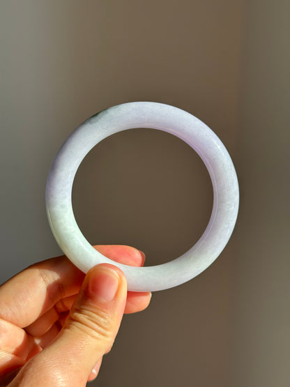 #0427 Lavender Green Yellow Round Jade Bangle Size 53.8 (fits up to 55)