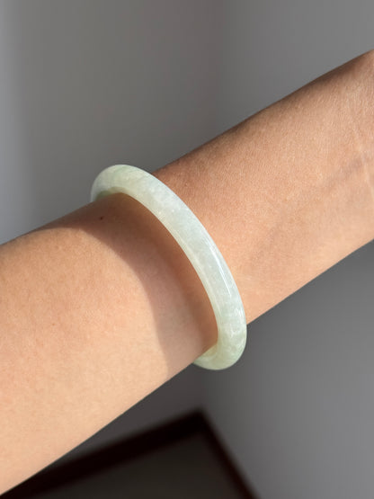 #0360 Icy Golden Yellow Lotus Green Jade Bangle Size 55.8 (fits up to 57.8)