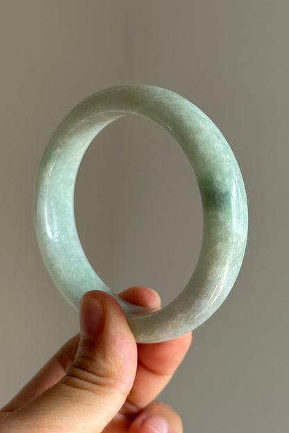 #0454 Light Green Jade Bangle Size 56.4