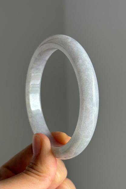 #0368 Icy Lavender Jade Bangle Size 59