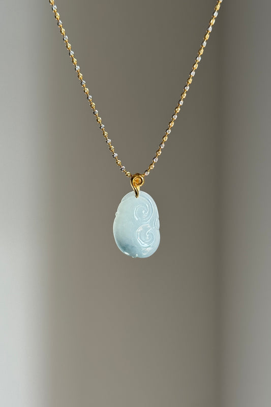 #P0540 "Ruyi / As Your Wish" Icy Blue Lavender Jadeite Jade 18K Yellow Gold Pendant
