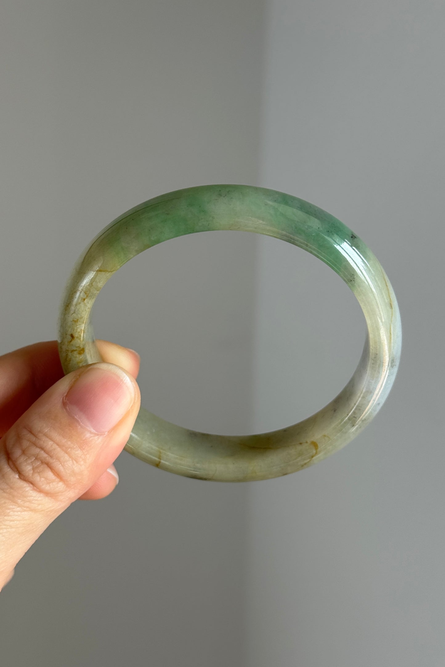 #0373 Icy Sun Green Yellow Ink Oval Jade Bangle Size 52